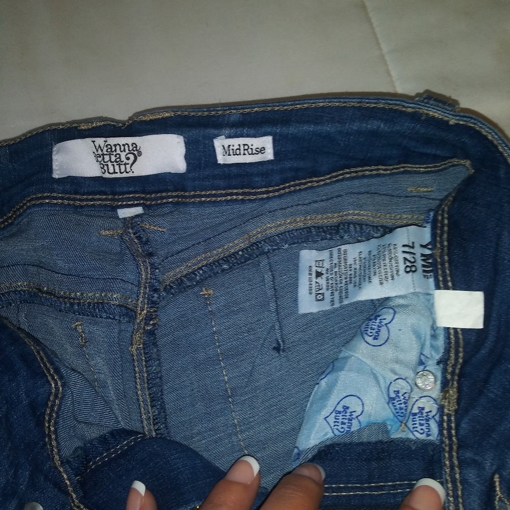 Size 7 YMI Wanna Betta Butt Jeans
